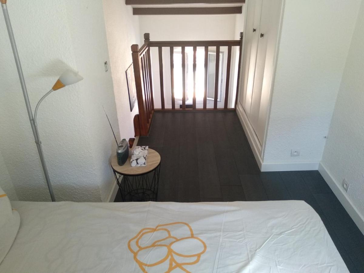 Duplex Vieux Port Appartement Complet 4 Couchages Climatise Entire Apartment 2 Beds For 4 Persons Marsilya Dış mekan fotoğraf